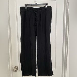 Old Navy - black - mid rise - medium - wide leg pants.